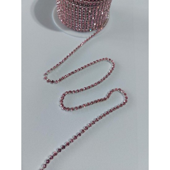 Стразы в бобине SS8М 2,4 мм светло-розовый в серебряной оправе, цена за 50 см